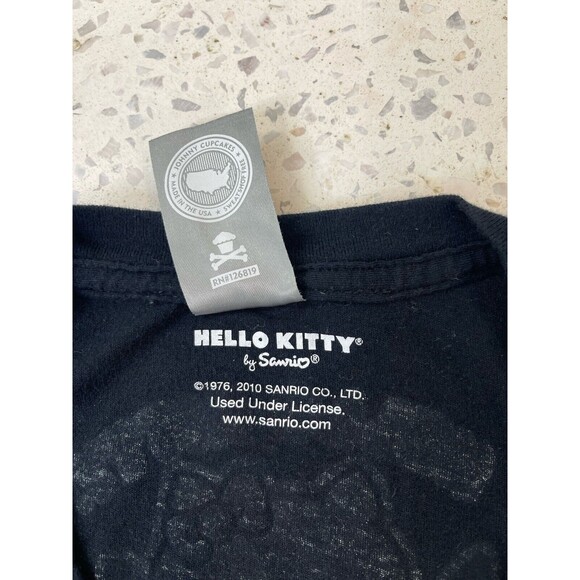 Vtg Johnny Cupcakes Women Medium Black TShirt Hello Kitty Streetwear Kawaii Cute - Picture 9 of 11